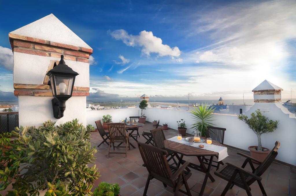 Hotel Restaurante Blanco Y Verde Conil De La Frontera Εξωτερικό φωτογραφία